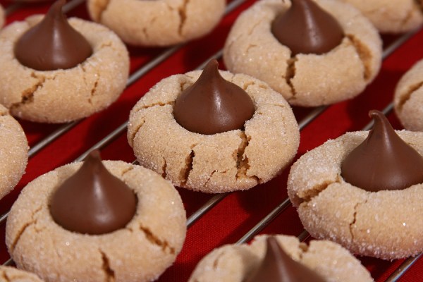 Peanut Butter Blossom Cookies